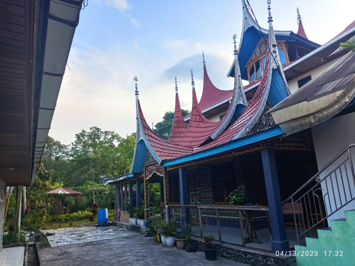 Gabelo Guest House Bukittinggi Buitenkant foto