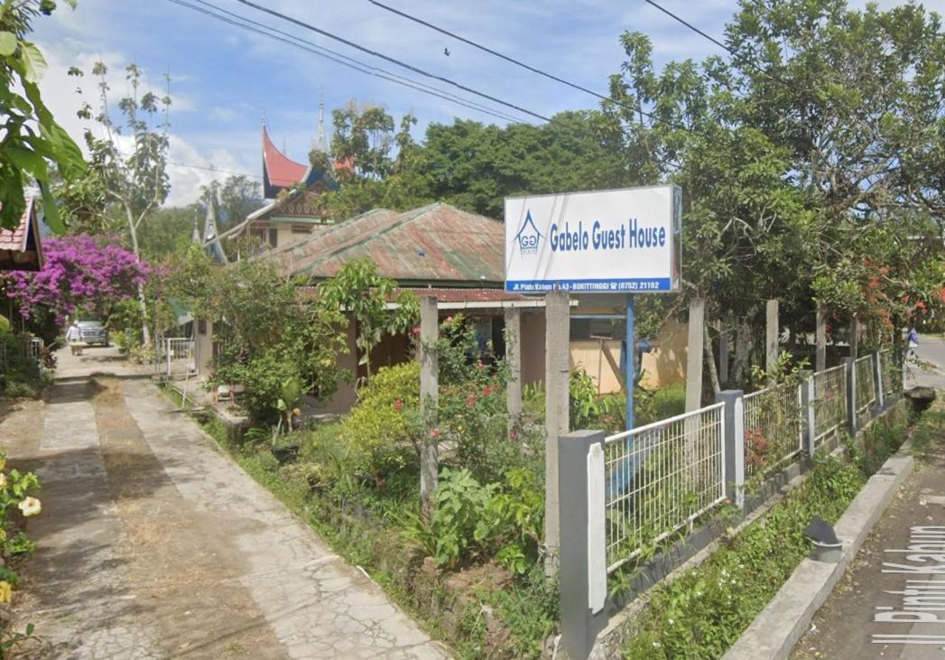 Gabelo Guest House Bukittinggi Buitenkant foto
