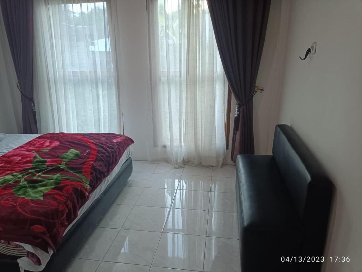 Gabelo Guest House Bukittinggi Buitenkant foto