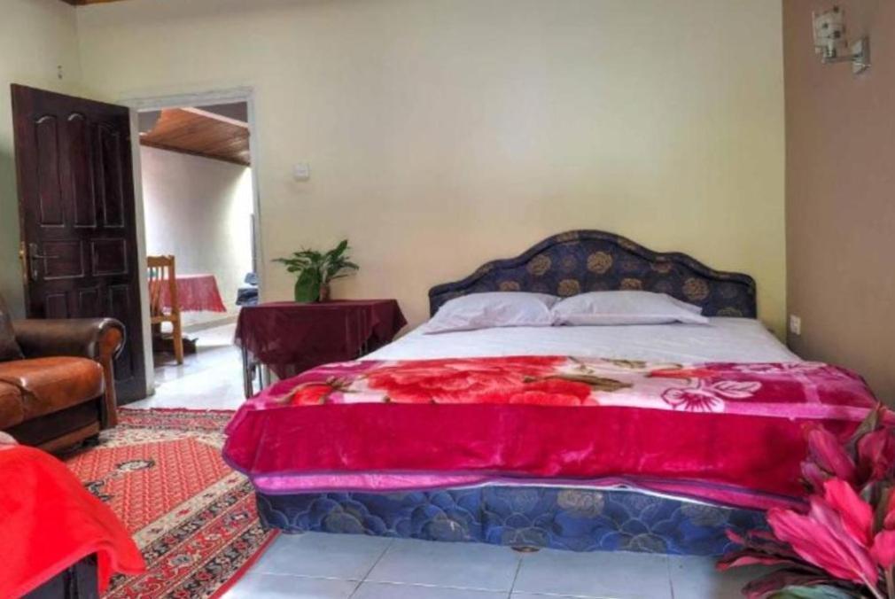 Gabelo Guest House Bukittinggi Buitenkant foto
